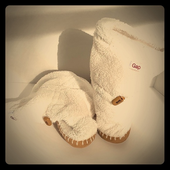GAP Shoes - GAP Home Soft Slippers boots size 9-10